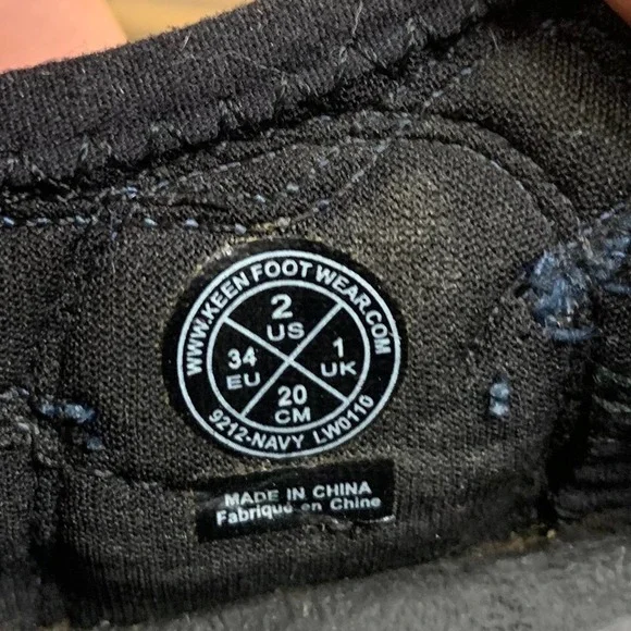 Keen Newport H2 Waterproof Youth Sandal - Picture 8 of 8